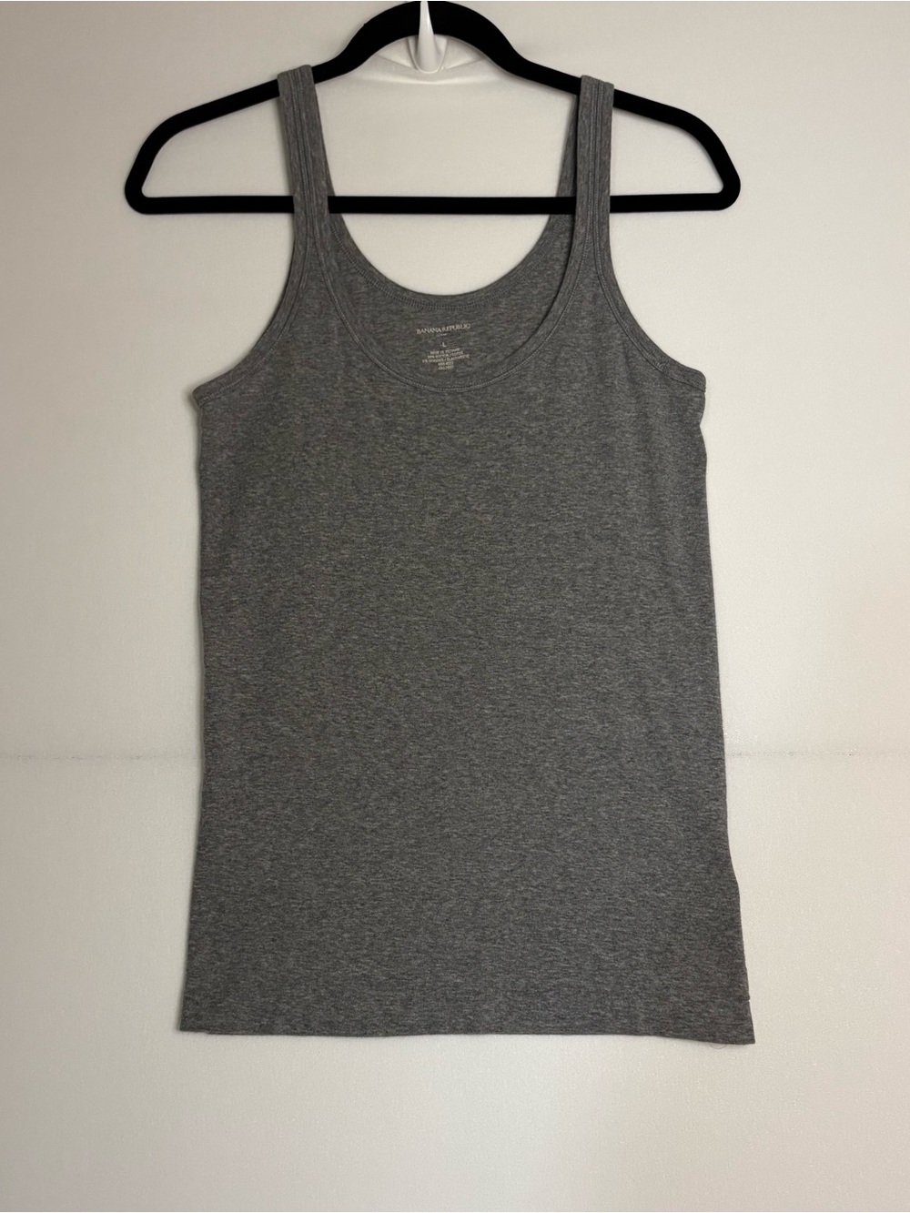 Banana Republic Women's Gray Tank Top - Classic Everyday Layering large